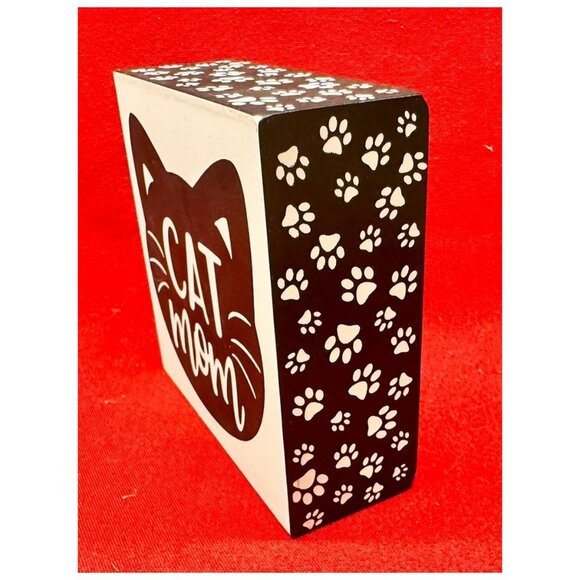 "Cat Mom" Box Sign Wall Art Wall Plaque by Everyday Living ~4" square x 1½" - Picture 2 of 4